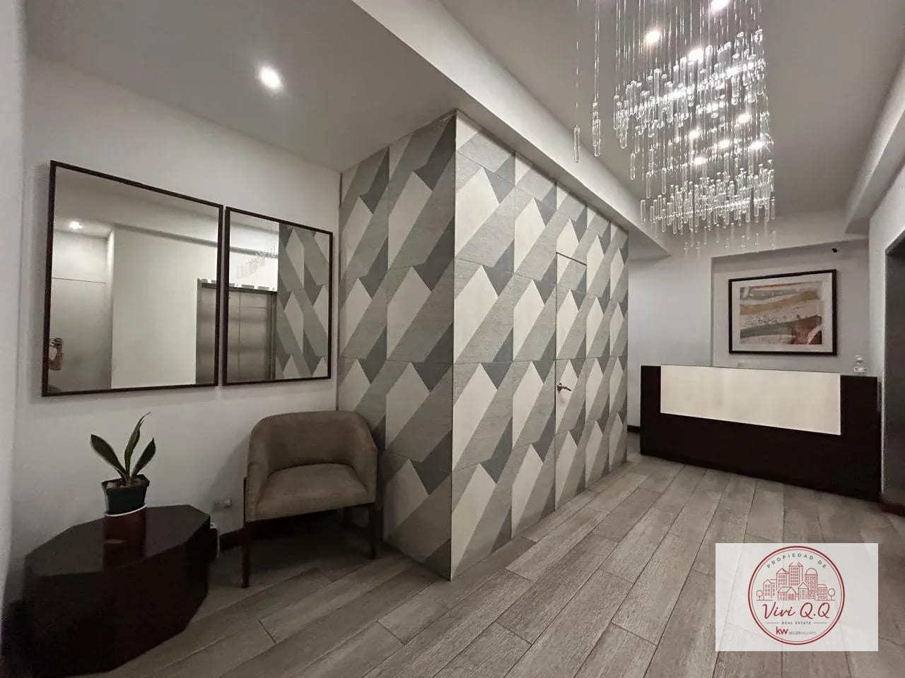 Apartamento en renta Zona 10 sobre Avenida Reforma — Apartamento en Alquiler en Zona 10, Guatemala, Ciudad — foto 2 de 9