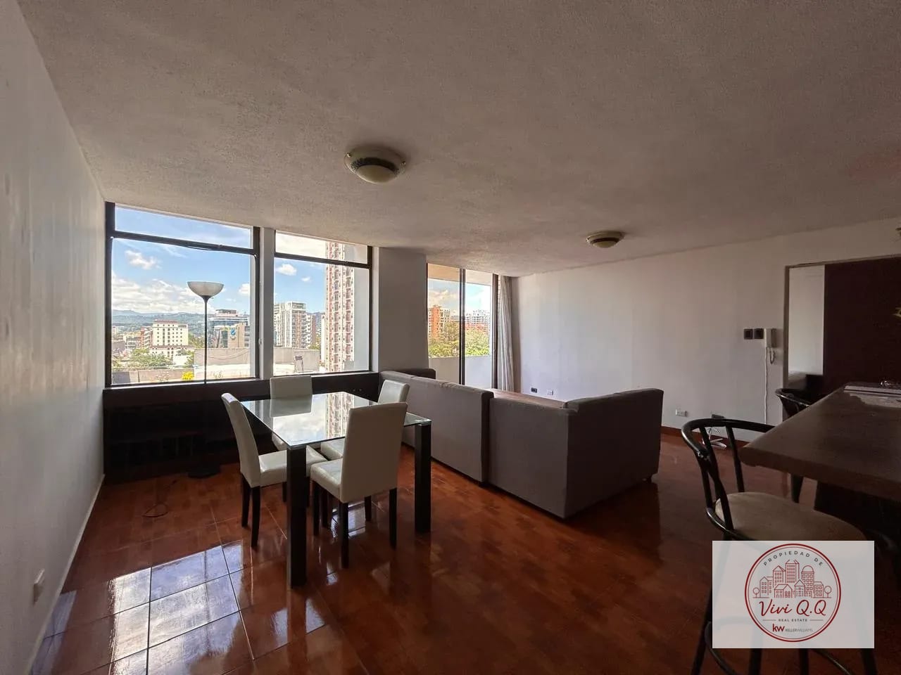 Apartamento en renta Zona 10 sobre Avenida Reforma — Apartamento en Alquiler en Zona 10, Guatemala, Ciudad — foto 5 de 9