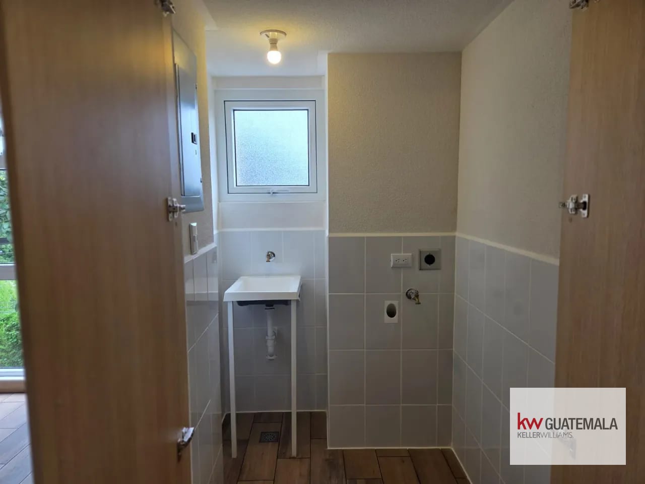 Venta de Apartamento en Lares Zona 16 — Apartamento en Venta en Zona 16, Guatemala, Ciudad — foto 5 de 13