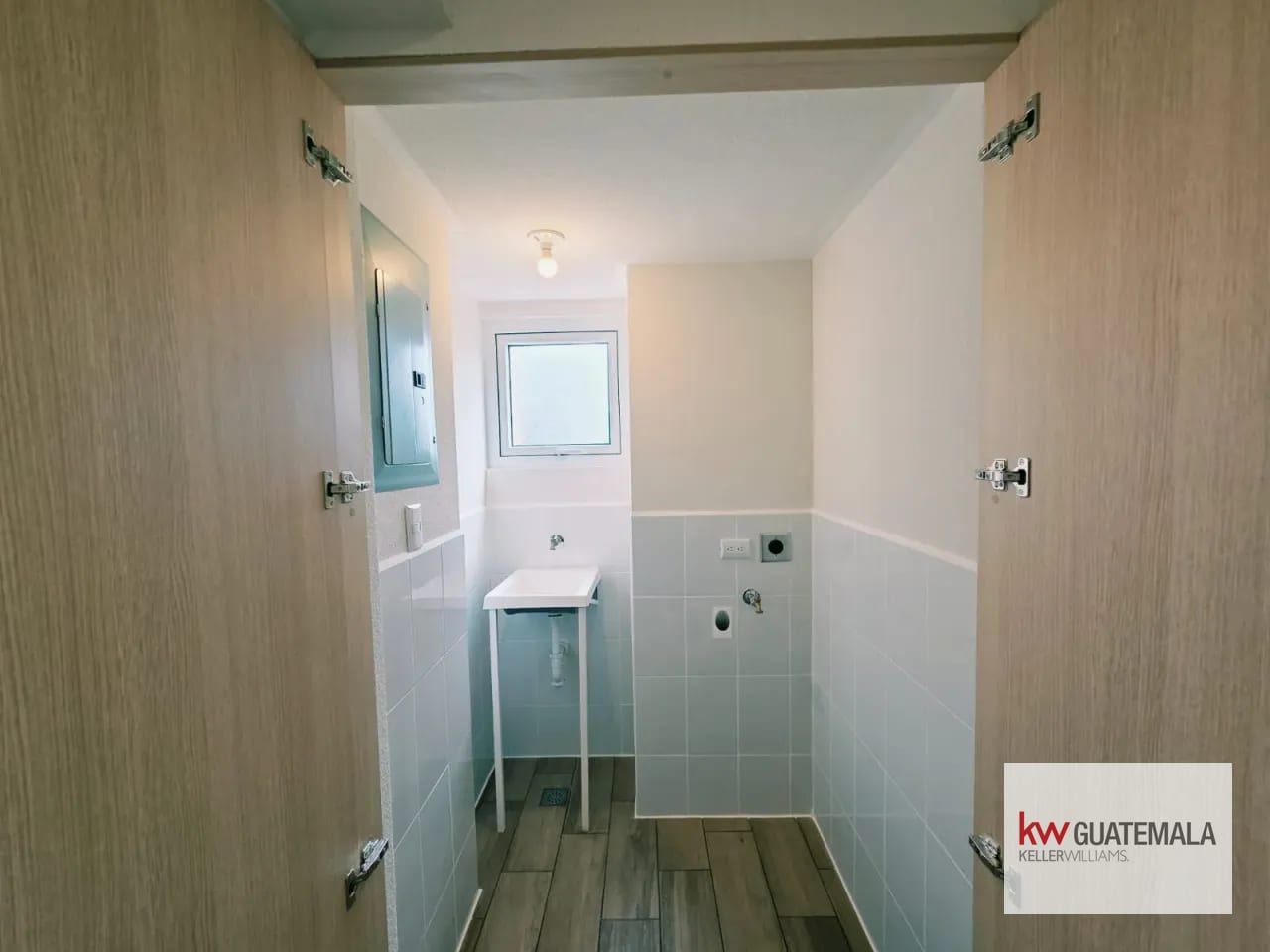 Venta de Apartamento en Lares Zona 16 — Apartamento en Venta en Zona 16, Guatemala, Ciudad — foto 3 de 13