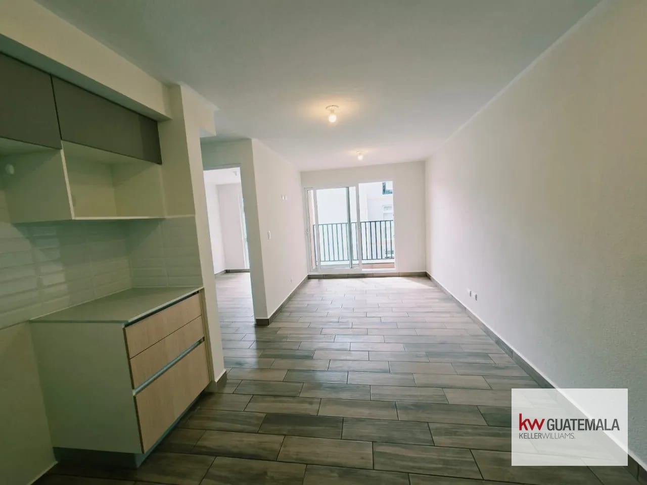 Venta de Apartamento en Lares Zona 16 — Apartamento en Venta en Zona 16, Guatemala, Ciudad — foto 8 de 13