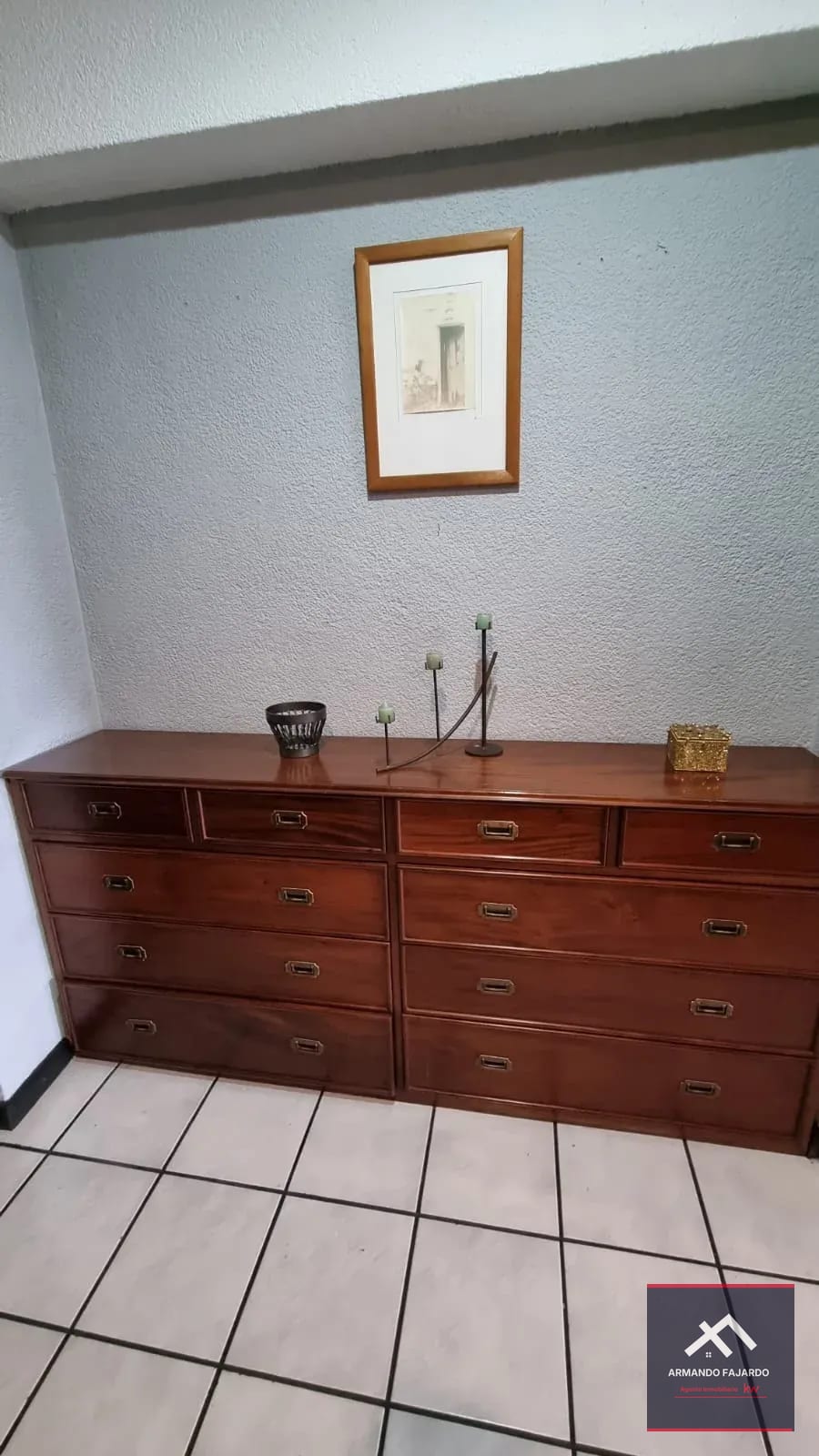 Amplio Apartamento Amueblado en Zona 13 — Apartamento en Alquiler en Zona 13, Guatemala, Ciudad — foto 16 de 17