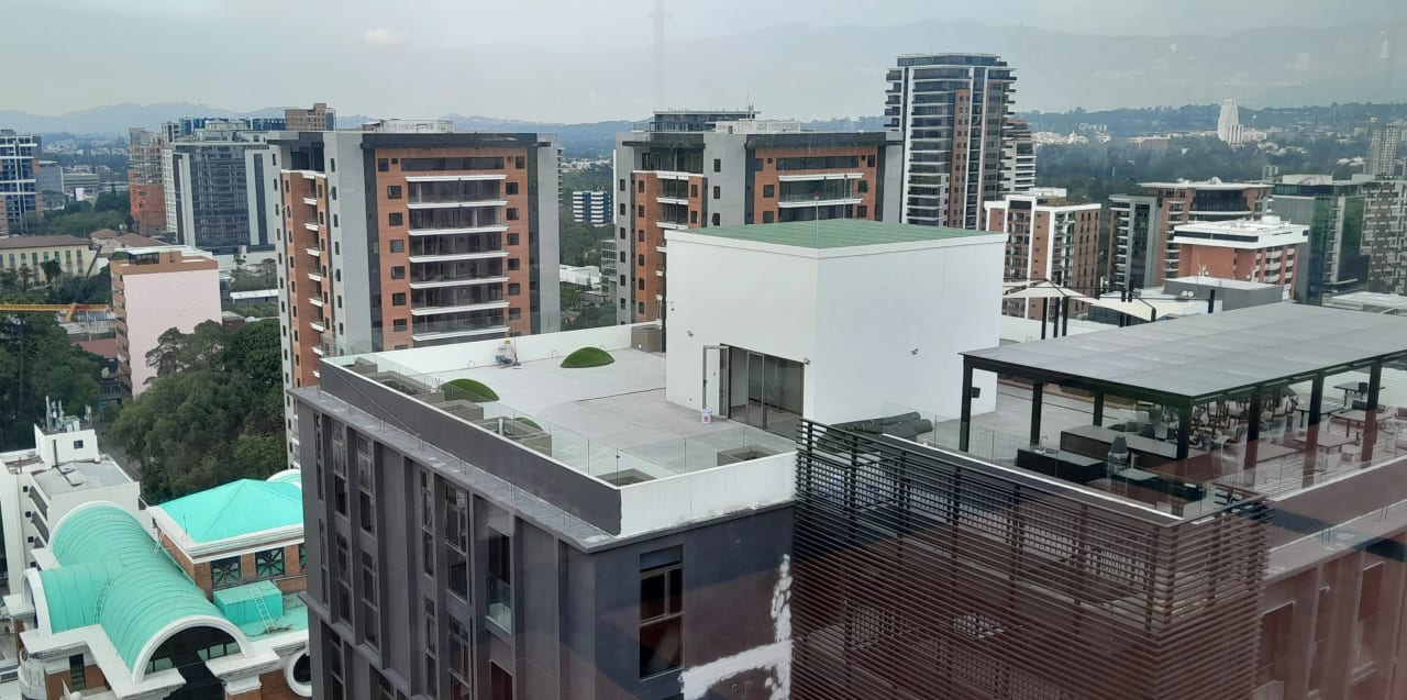Apartamento en Renta Edificio ATARAH Zona 10 — Apartamento en Alquiler en Atarah, Zona 10, Guatemala, Ciudad — foto 2 de 17