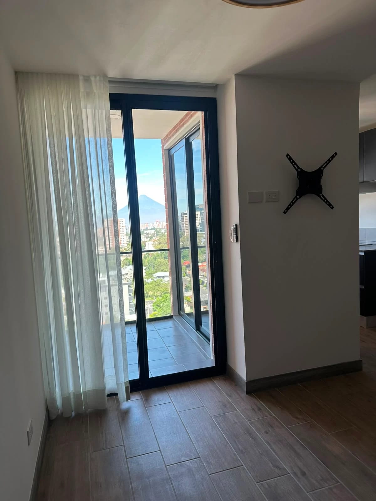 Apartamento en Renta Kiintea Zona 15 Vista Hermosa — Apartamento en Alquiler en Kiintea, Zona 15, Guatemala, Ciudad — foto 12 de 17