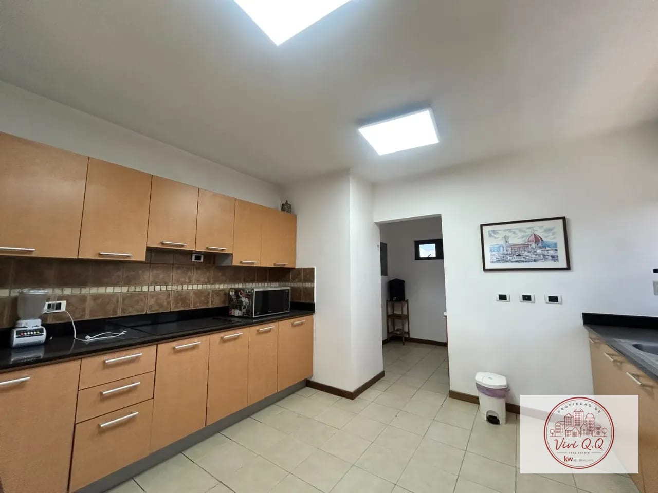 Renta Apartamento de Nivel Completo con Vistas 360° en Zona 15 — Apartamento en Alquiler en El Robledal, Zona 15, Guatemala, Ciudad — foto 4 de 12