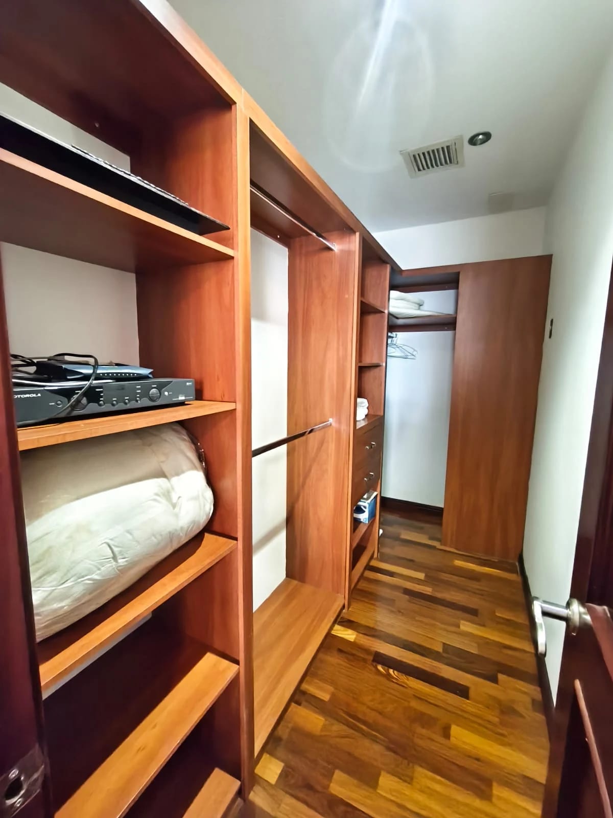 Apartamento en Venta o Renta — Apartamento en Venta en Zona 14, Guatemala, Ciudad — foto 4 de 17