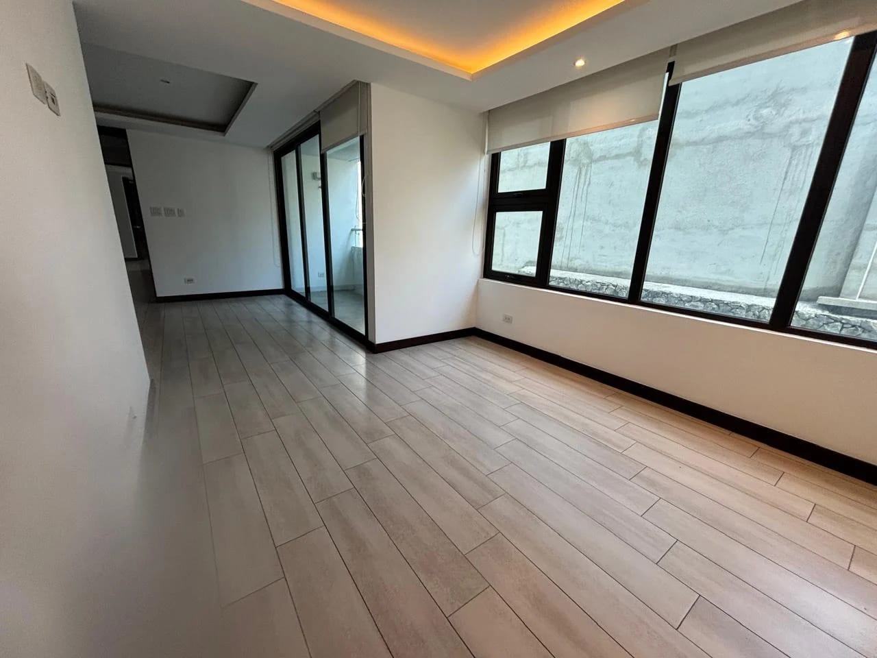 Apartamento en Renta en Edificio LIV, Vista Hermosa 1, zona 15 — Apartamento en Alquiler en Zona 15, Guatemala, Ciudad — foto 6 de 13