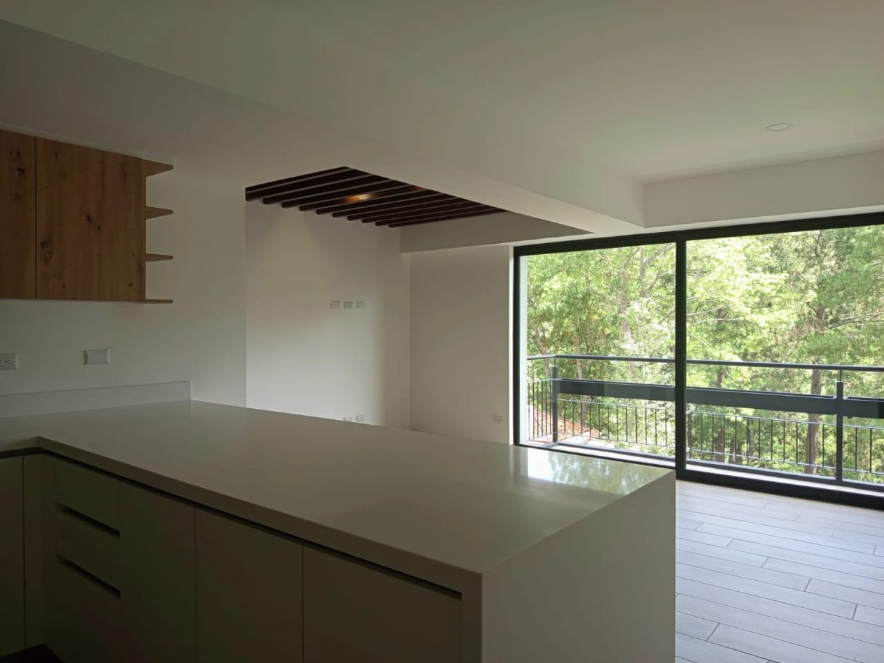 Apartamento en Renta en Zona 16 Kanajuyú — Apartamento en Alquiler en Zona 16, Guatemala, Ciudad — foto 14 de 17