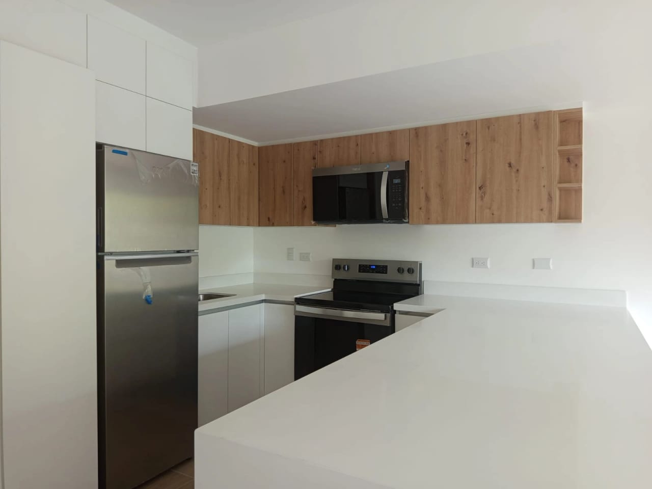 Apartamento en Renta en Zona 16 Kanajuyú — Apartamento en Alquiler en Zona 16, Guatemala, Ciudad — foto 16 de 17