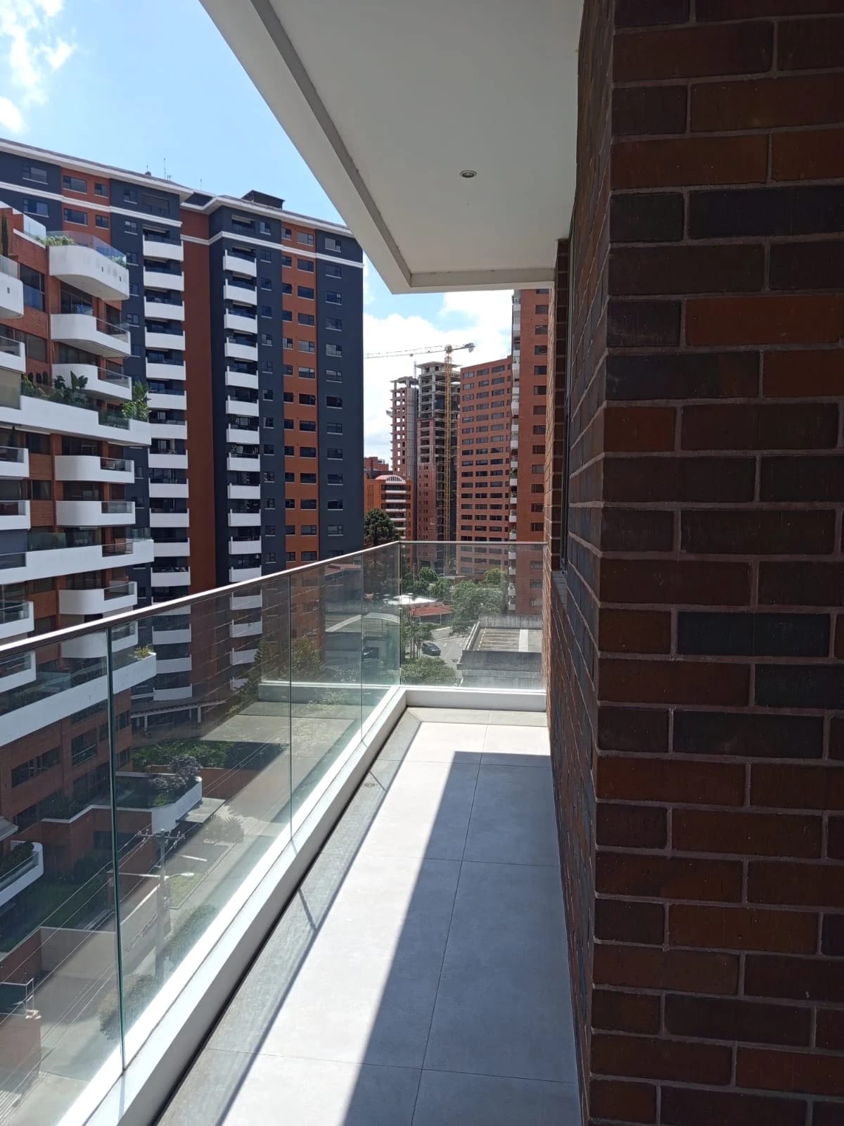 Apartamento de Lujo en Renta y Venta en zona 14 de 2 habitaciones — Apartamento en Venta en Zona 14, Guatemala, Ciudad — foto 6 de 17