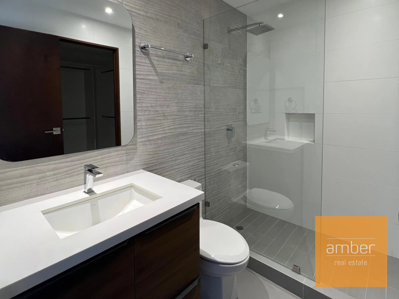 Apartamento en Ailé, zona 13 - 6