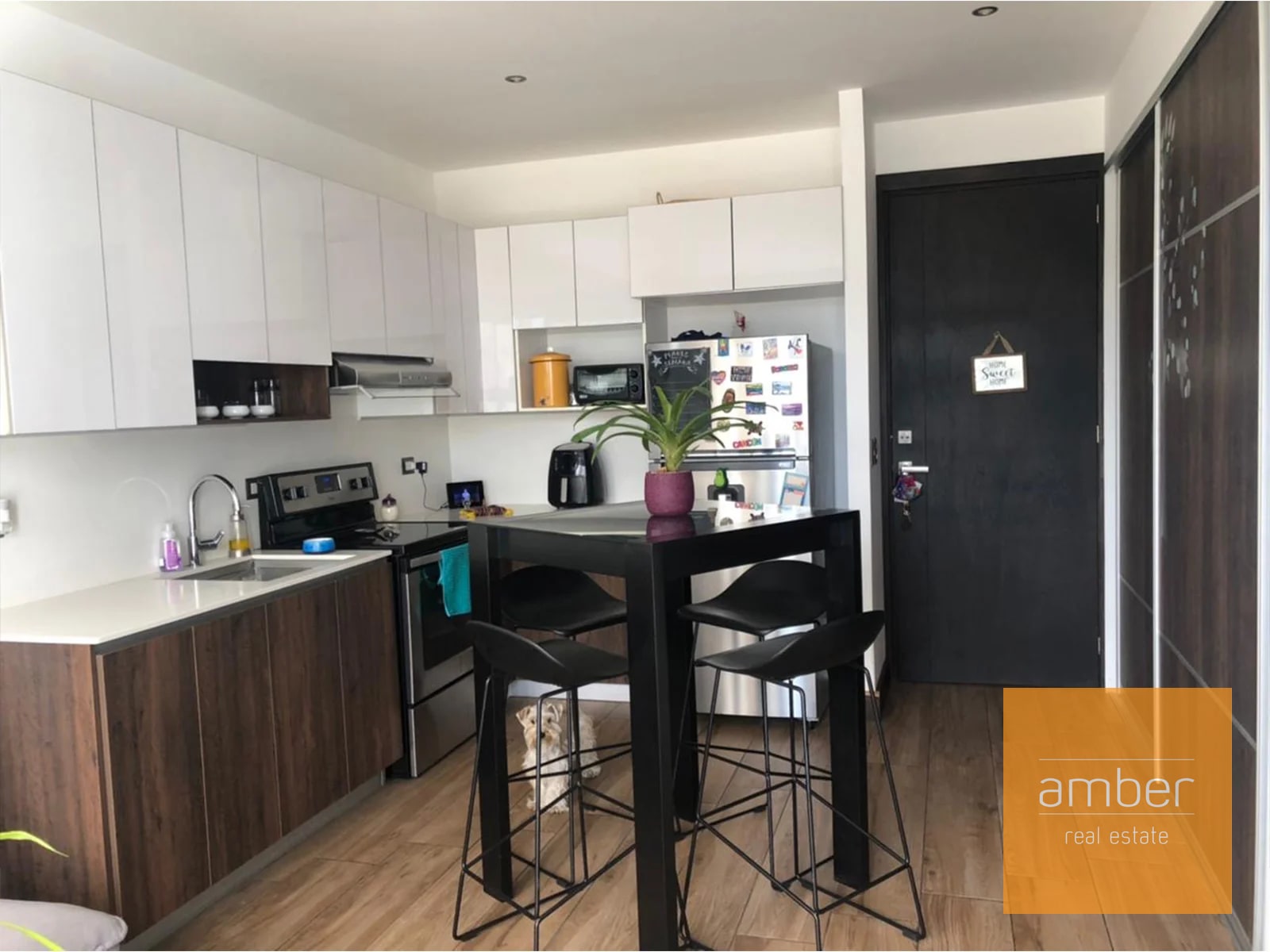 Apartamento en Vivalt, Zona 10 — Apartamento en Venta en Vivalt, Zona 10, Guatemala, Ciudad — foto 3 de 6