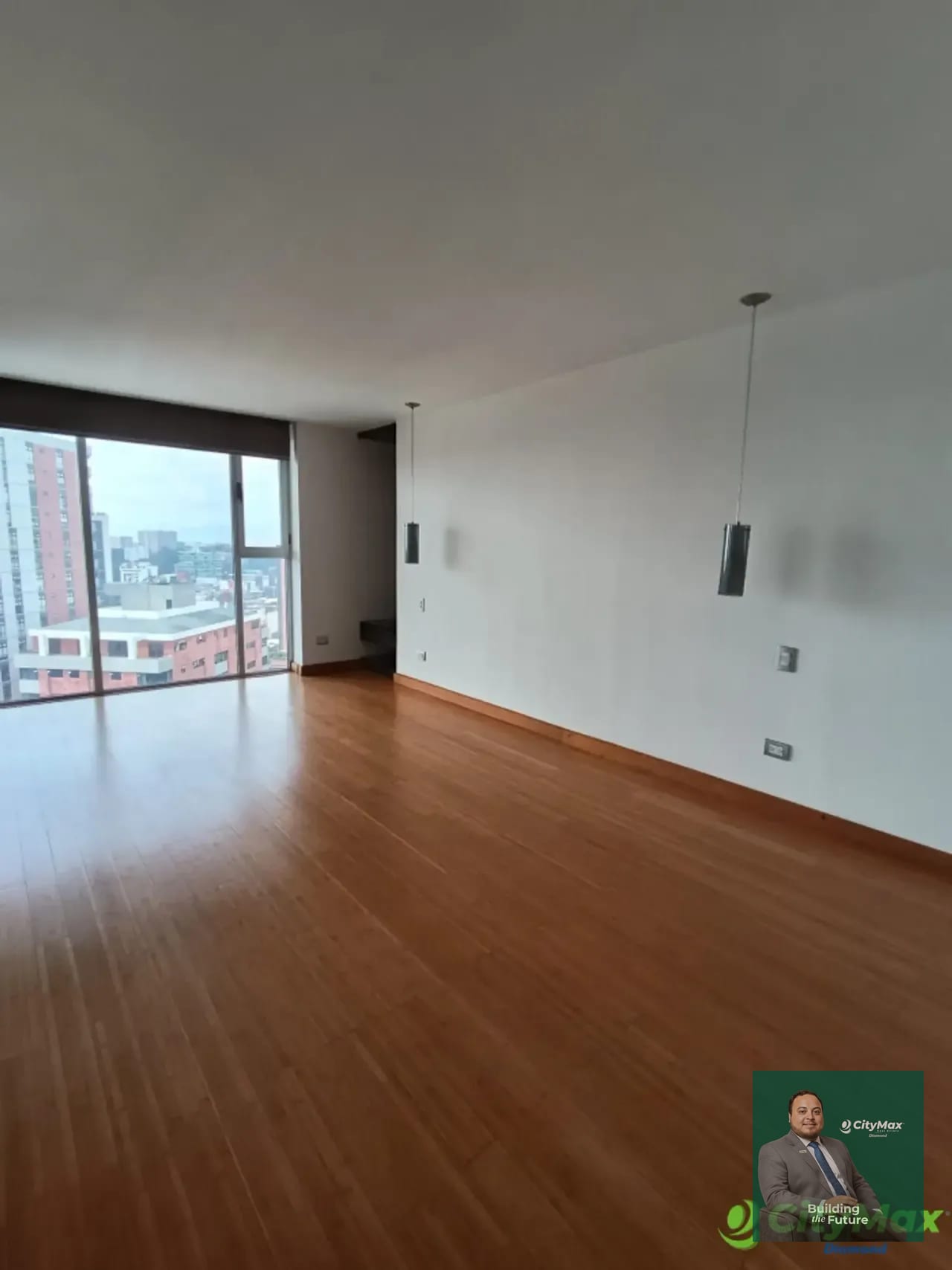 Apartamento en Venta en zona 10, Diagonal 6 — Apartamento en Venta en Zona 10, Guatemala, Ciudad — foto 1 de 4