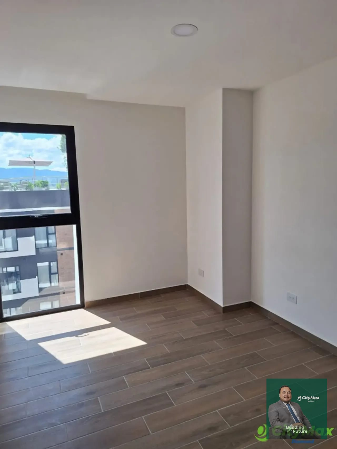 Apartamento en Venta Parque 14 Nivel Alto — Apartamento en Venta en Parque 14, Zona 14, Guatemala, Ciudad — foto 3 de 4