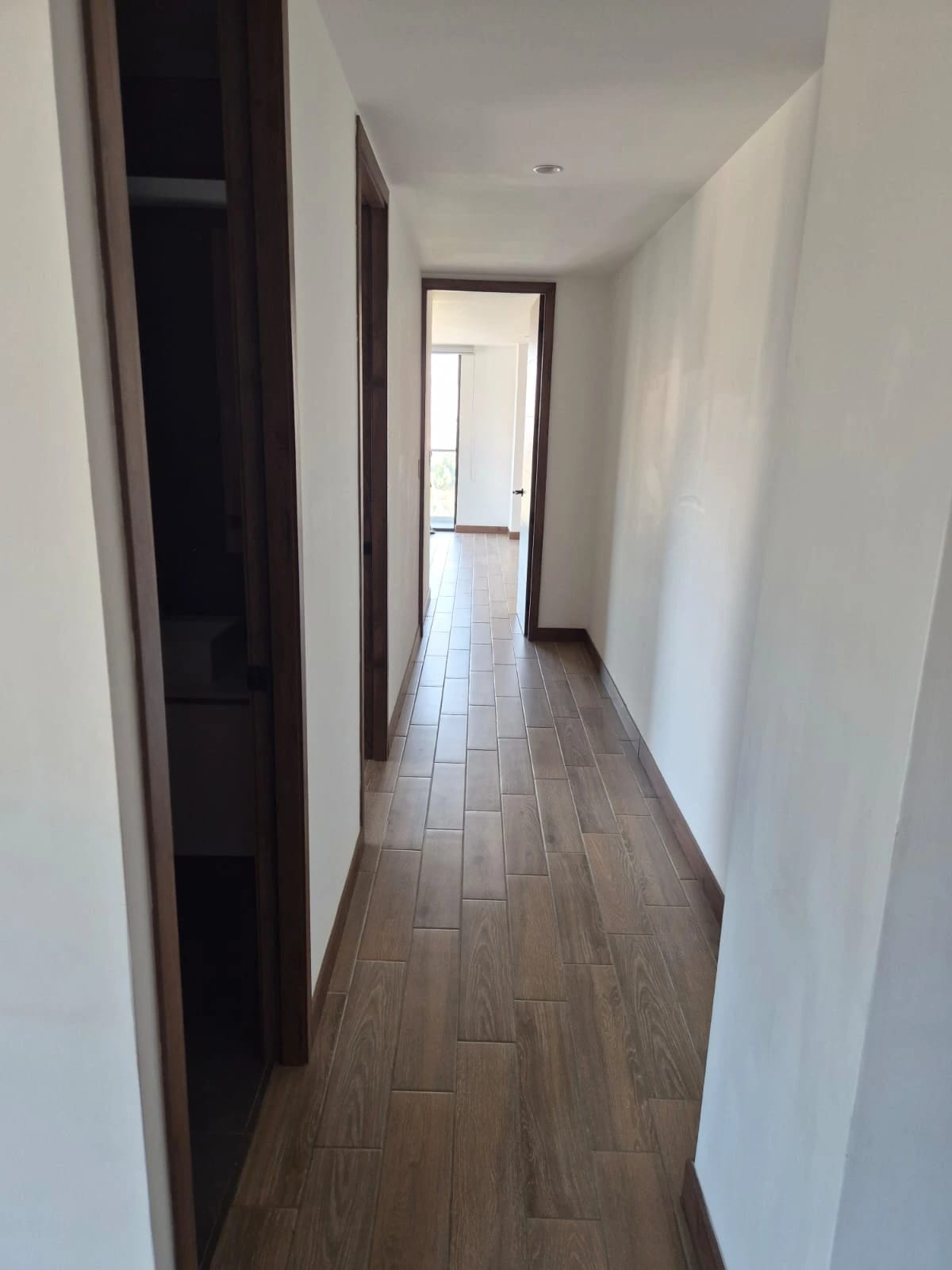 Penthouse en alquiler, Edificio 21B+, zona 15 VH2 — Apartamento en Alquiler en 21B+, Zona 15, Guatemala, Ciudad — foto 6 de 12
