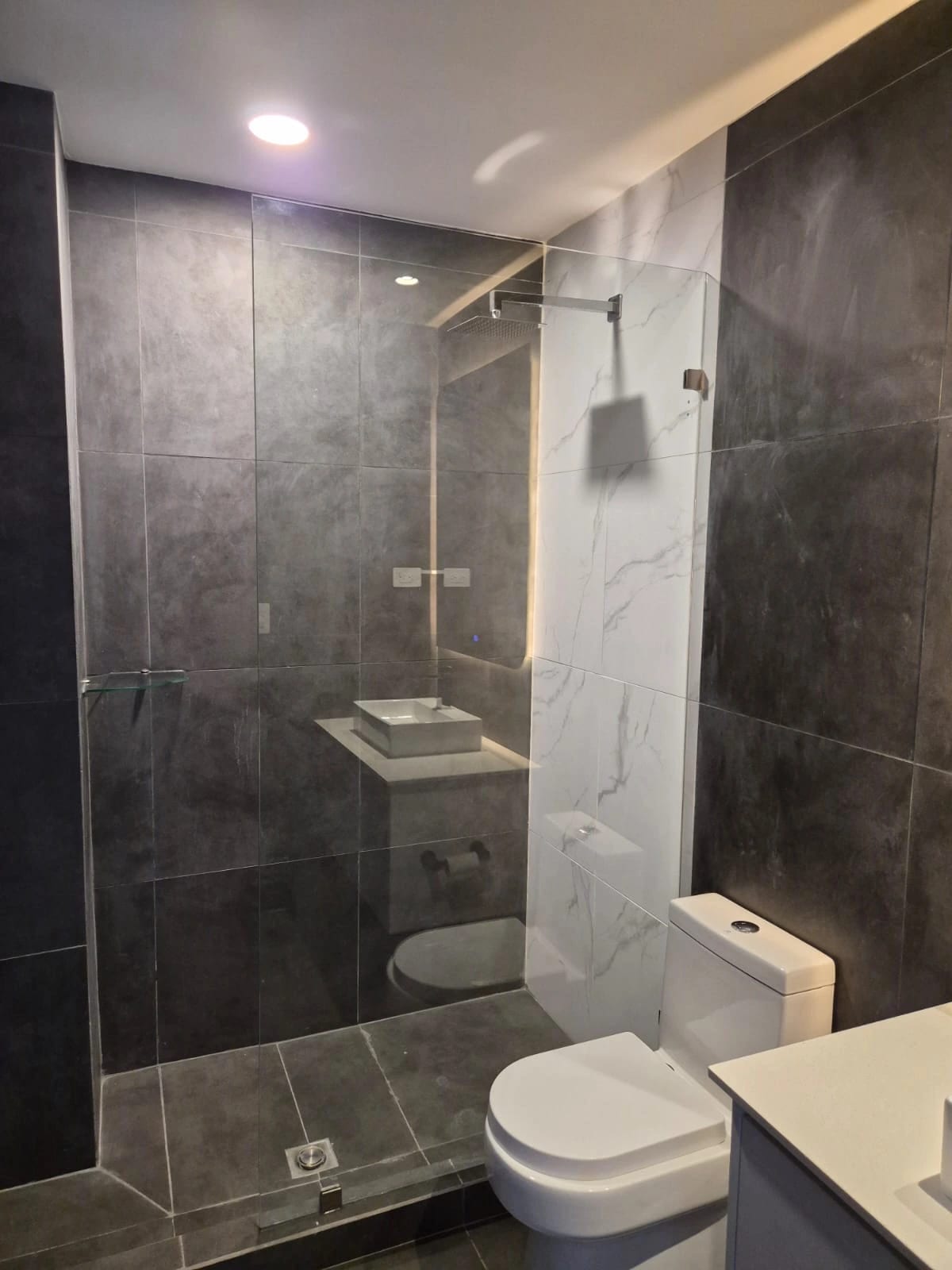 Penthouse en alquiler, Edificio 21B+, zona 15 VH2 — Apartamento en Alquiler en 21B+, Zona 15, Guatemala, Ciudad — foto 10 de 12