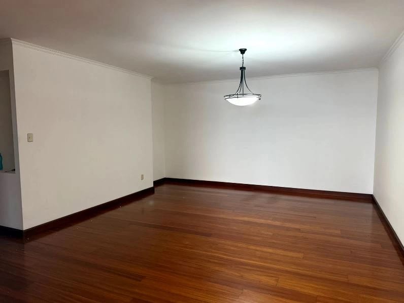 Apartamento en Alquiler, Edificio Bellagio, zona 14 — Apartamento en Alquiler en Bellagio, Zona 14, Guatemala, Ciudad — foto 8 de 13