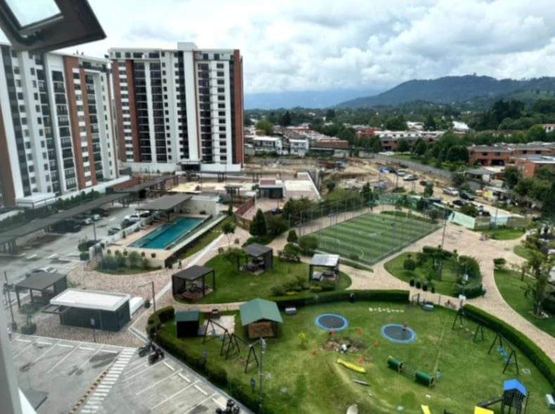 Apartamento en venta, Edificio San Isidro 20-21 zona 16 — Apartamento en Venta en San Isidro 20/21, Zona 16, Guatemala, Ciudad — foto 11 de 11