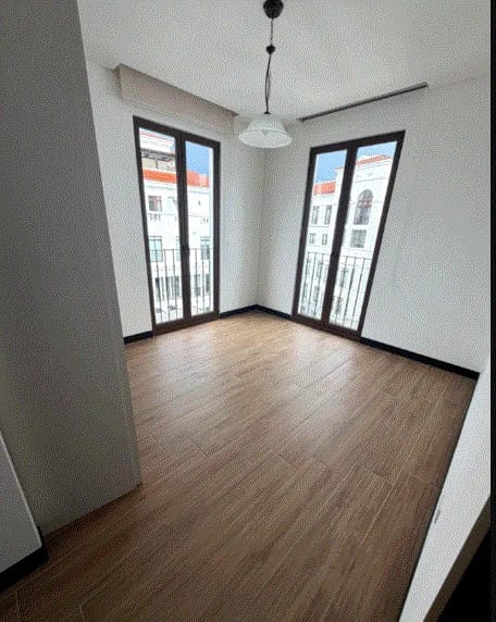Apartamento en Alquiler, Edificio Lirios de Cayalá 3, zona 16 — Apartamento en Alquiler en Zona 16, Guatemala, Ciudad — foto 5 de 12