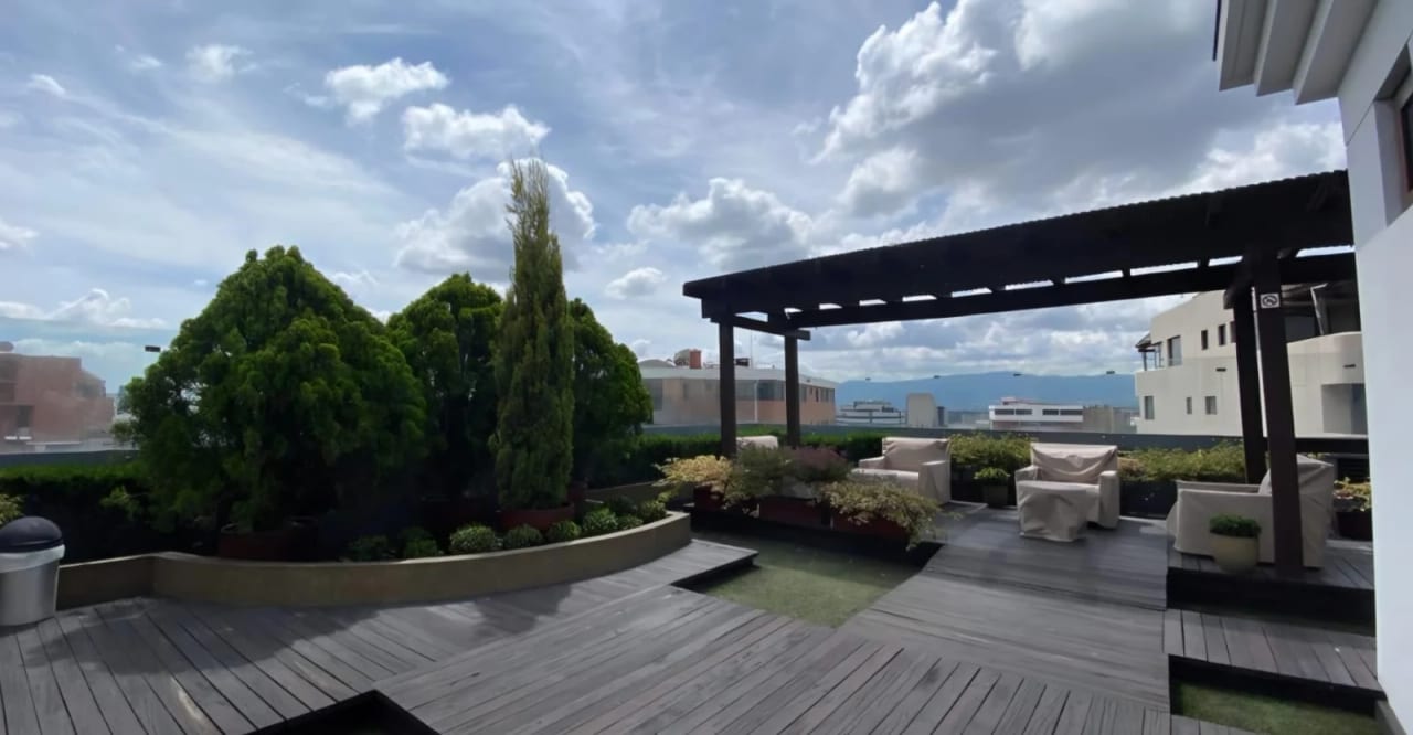 Apartamento en alquiler, Edificio Vivenza, zona 10 — Apartamento en Alquiler en Vivenza, Zona 10, Guatemala, Ciudad — foto 1 de 8