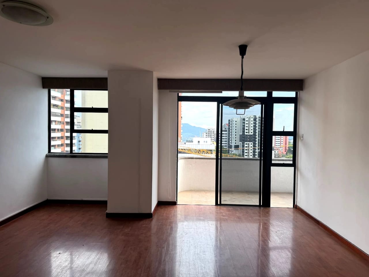 Apartamento en Venta | Edificio Bellini, Zona 14 — Apartamento en Venta en Bellini, Zona 14, Guatemala, Ciudad — foto 3 de 9