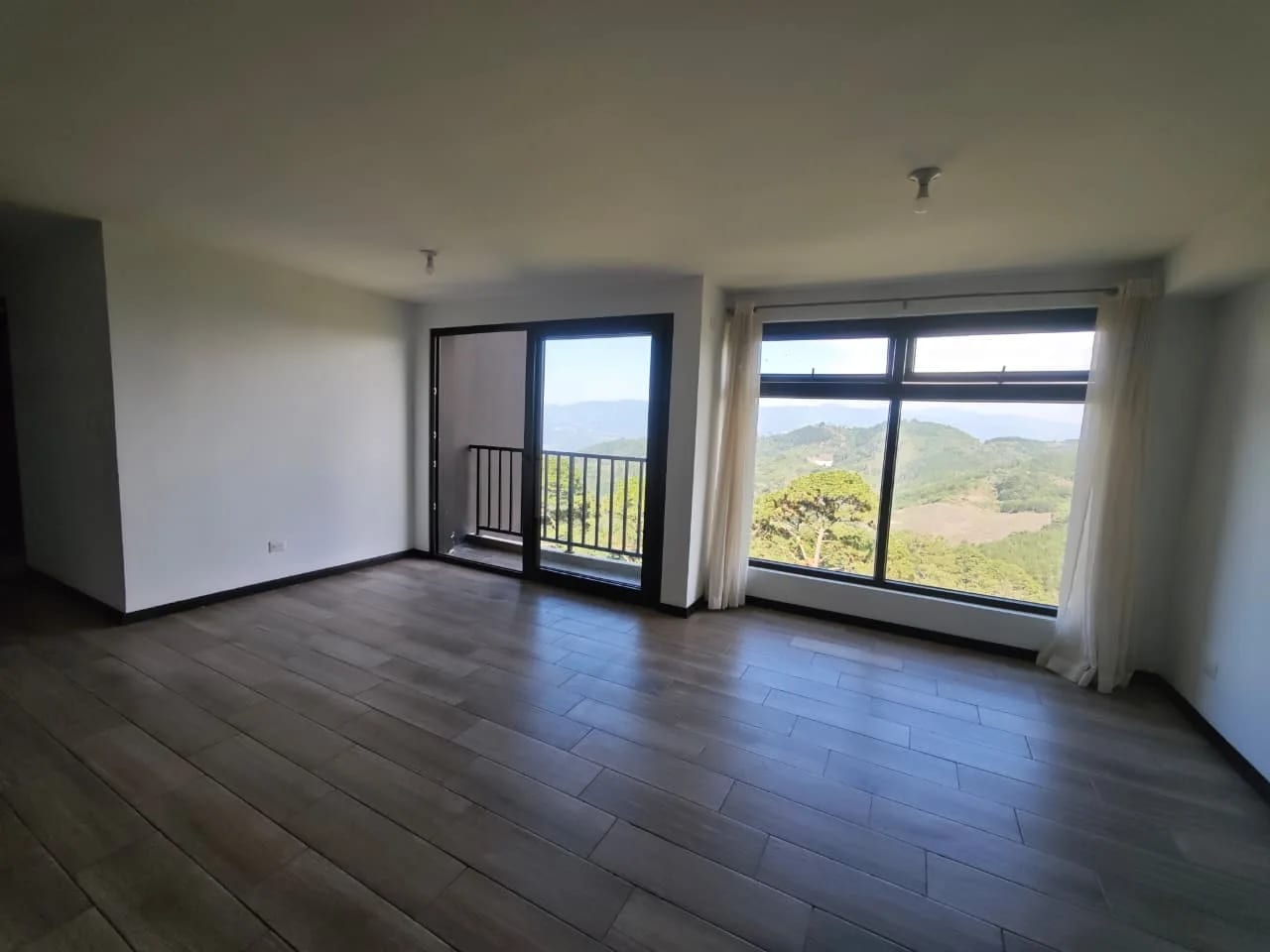 Apartamento en venta, Edificio Nagano, zona 16 — Apartamento en Venta en Zona 16, Guatemala, Ciudad — foto 4 de 10
