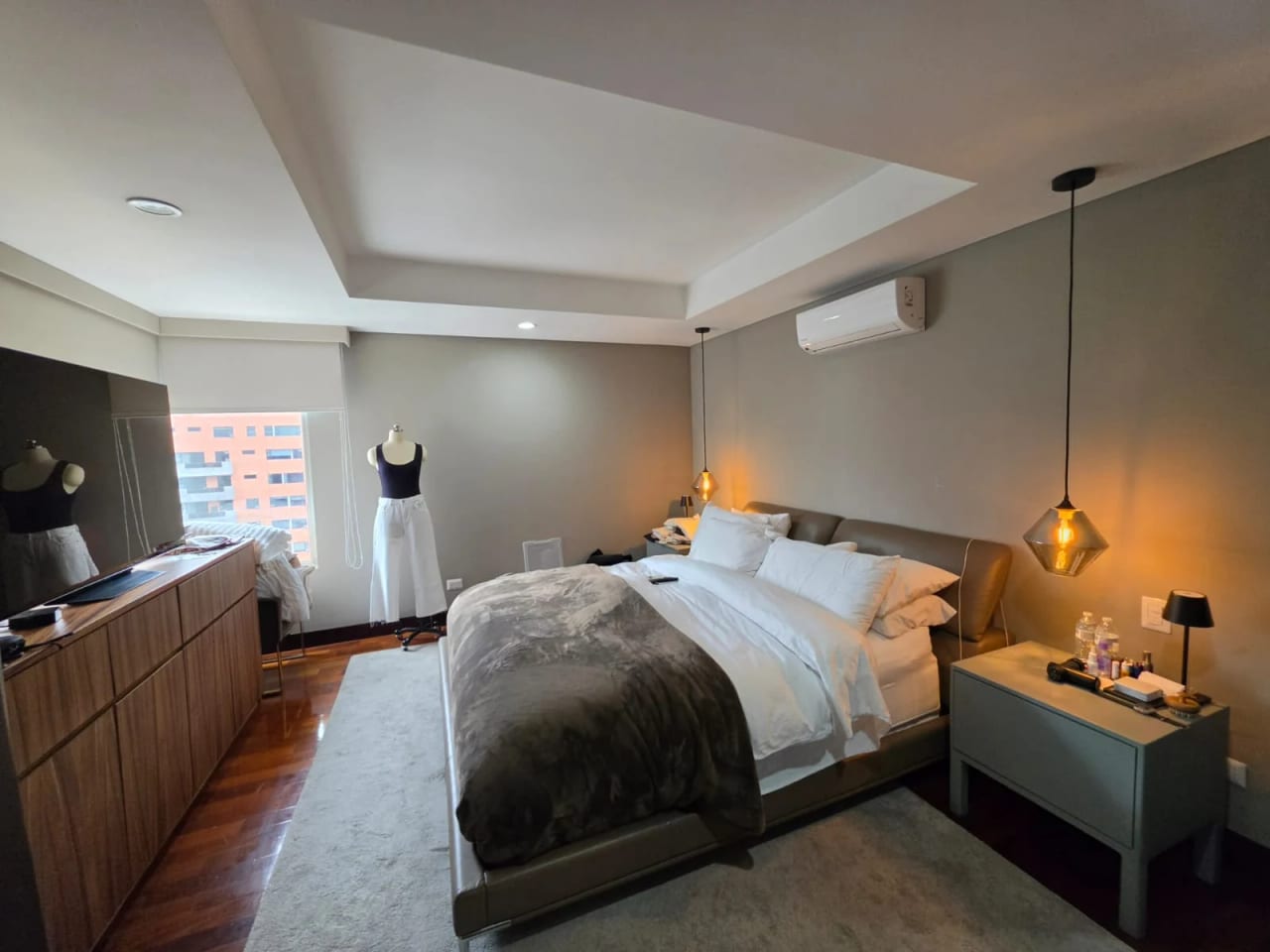 Apartamento en alquiler, Edificio Santa Sofia, zona 10 — Apartamento en Alquiler en Santa Sofía, Zona 10, Guatemala, Ciudad — foto 5 de 12