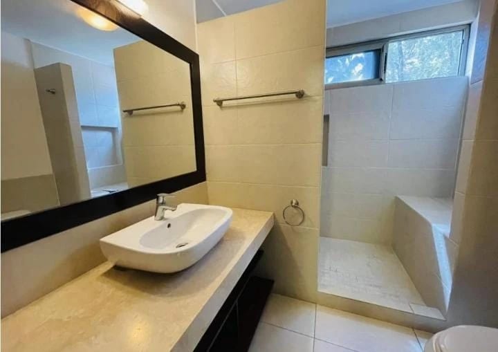 Apartamento en alquiler, Edificio Cobella, zona 14 — Apartamento en Alquiler en Cobella, Zona 14, Guatemala, Ciudad — foto 11 de 11