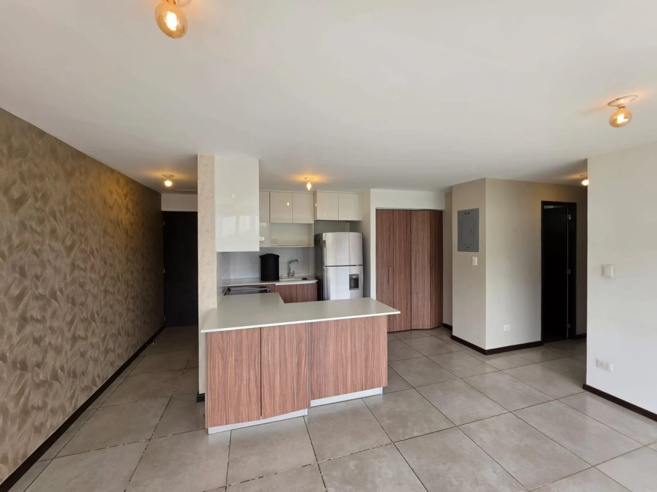 Apartamento en venta, Edificio Telia, zona 15, Vista Hermosa 2 — Apartamento en Venta en Telia, Zona 15, Guatemala, Ciudad — foto 4 de 10