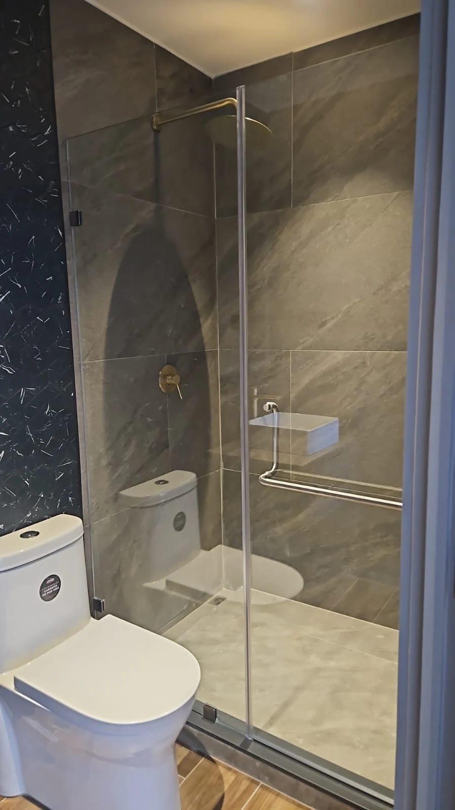 Apartamento de Lujo en alquiler, Edificio Atarah, zona 10 — Apartamento en Alquiler en Atarah, Zona 10, Guatemala, Ciudad — foto 3 de 15