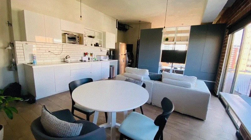 Apartamento Tipo Loft en Alquiler, Amueblado Edificio Casalini, z 10 — Apartamento en Alquiler en Cassalini, Zona 10, Guatemala, Ciudad — foto 5 de 10