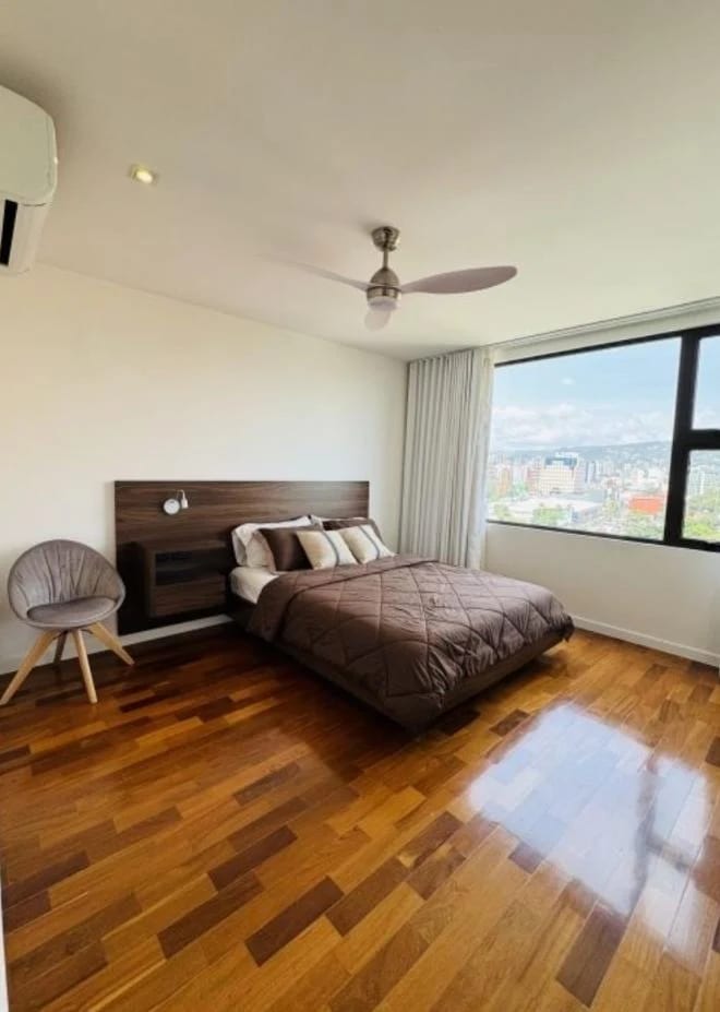 Exclusivo Apartamento en Alquiler, Edificio Lucca, zona 10 — Apartamento en Alquiler en Lucca, Zona 10, Guatemala, Ciudad — foto 9 de 9