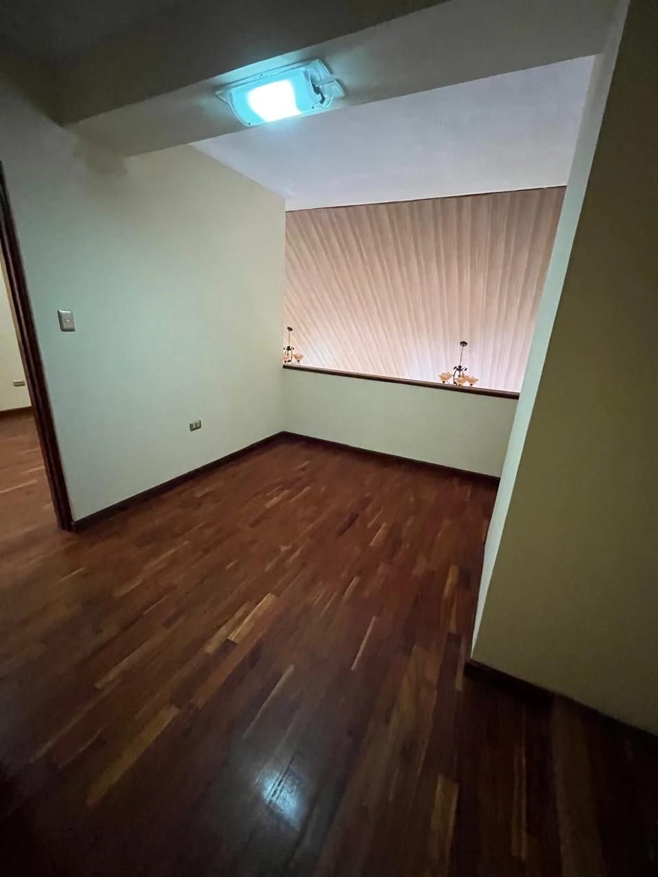 Exclusivo Penthouse en alquiler, Andes de la Montaña, zona 16 — Apartamento en Alquiler en Zona 16, Guatemala, Ciudad — foto 12 de 15