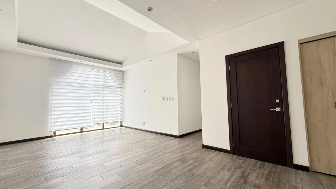 Penthouse en venta, Lirios de Cayalá 1, zona 16 — Apartamento en Venta en Lirios de Cayalá I, Zona 16, Guatemala, Ciudad — foto 4 de 12
