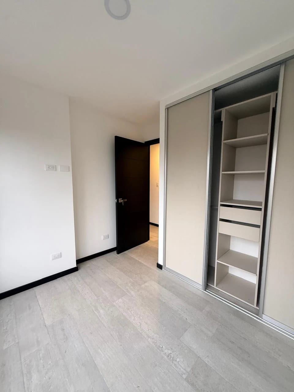 Apartamento para Estrenar en Venta, Edificio Verdú, zona 13 — Apartamento en Venta en Verdú, Zona 13, Guatemala, Ciudad — foto 9 de 10