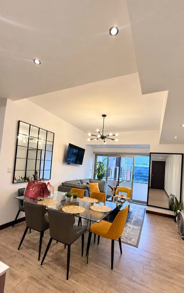 Apartamento en venta, Edificio Casalini Diagonal 6, zona 10 — Apartamento en Venta en Casalini Diagonal 6, Zona 10, Guatemala, Ciudad — foto 1 de 15