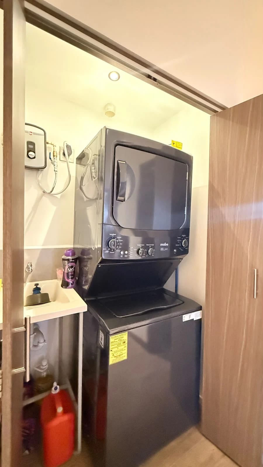 Apartamento en venta, Edificio Casalini Diagonal 6, zona 10 — Apartamento en Venta en Casalini Diagonal 6, Zona 10, Guatemala, Ciudad — foto 15 de 15