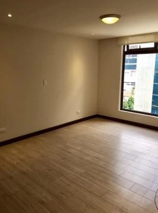Moderno Apartamento en alquiler, Edificio Veinti4, zona 10 — Apartamento en Alquiler en Veinti4, Zona 10, Guatemala, Ciudad — foto 5 de 17