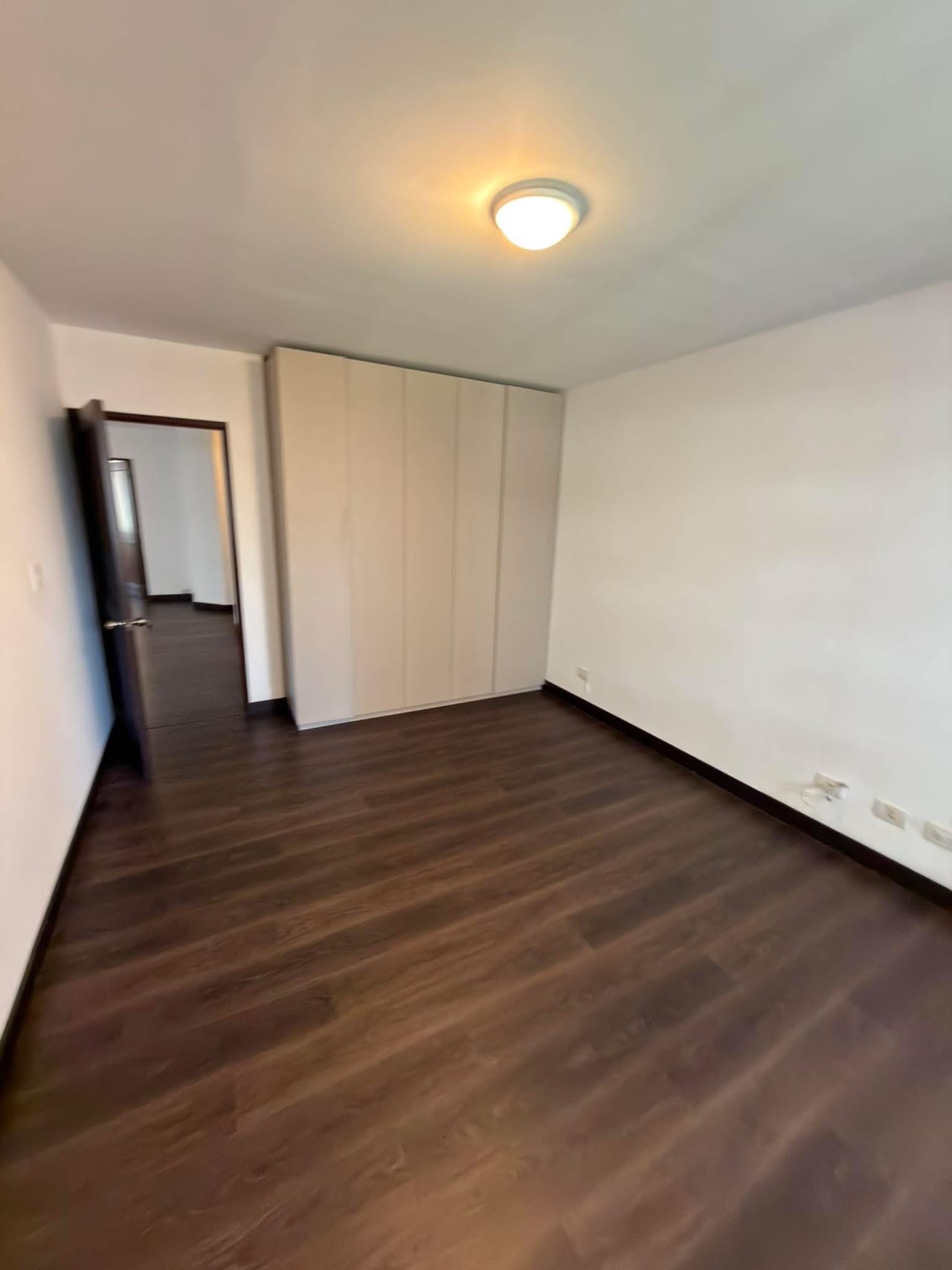 Bellisimo y amplio apartamento zona 14 — Apartamento en Venta en Terranova, Zona 14, Guatemala, Ciudad — foto 11 de 11