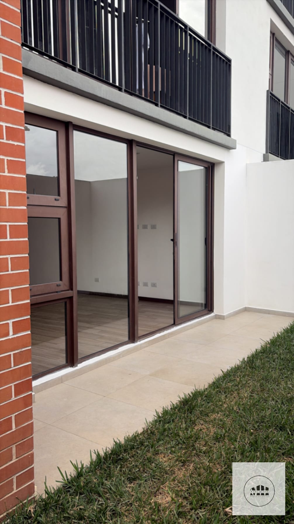 Bello apartamento con jardin en zona 16 — Apartamento en Alquiler en San Isidro 20/21, Zona 16, Guatemala, Ciudad — foto 17 de 17