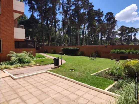 Zona 10 Jardines del Acueducto Apartamento en venta y renta — Apartamento en Alquiler en Zona 10, Guatemala, Ciudad — foto 12 de 17