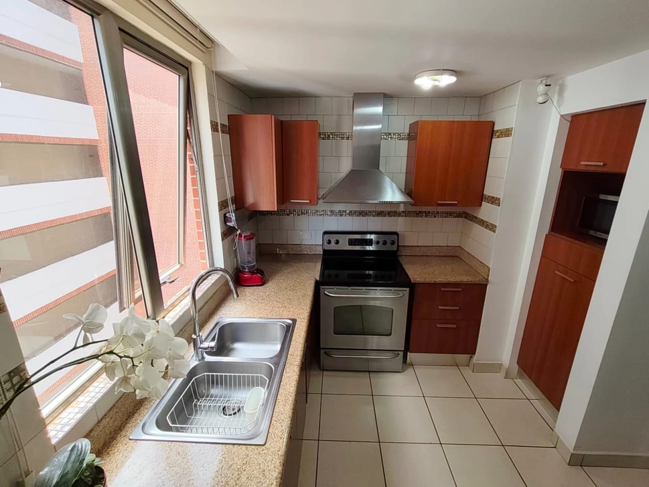 Zona 10 Jardines del Acueducto Apartamento en venta y renta — Apartamento en Venta en Zona 10, Guatemala, Ciudad — foto 12 de 17