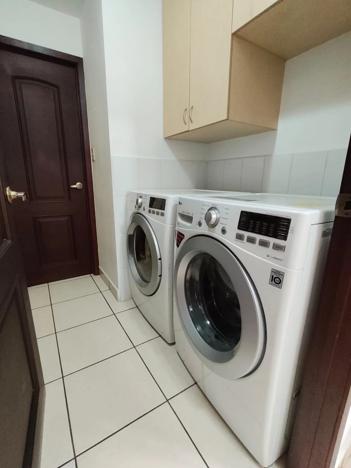 Zona 10 Jardines del Acueducto Apartamento en venta y renta — Apartamento en Venta en Zona 10, Guatemala, Ciudad — foto 13 de 17