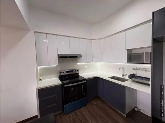 Zona 10 Brunelo Apartamento Amueblado — Apartamento en Alquiler en Zona 10, Guatemala, Ciudad — foto 10 de 17