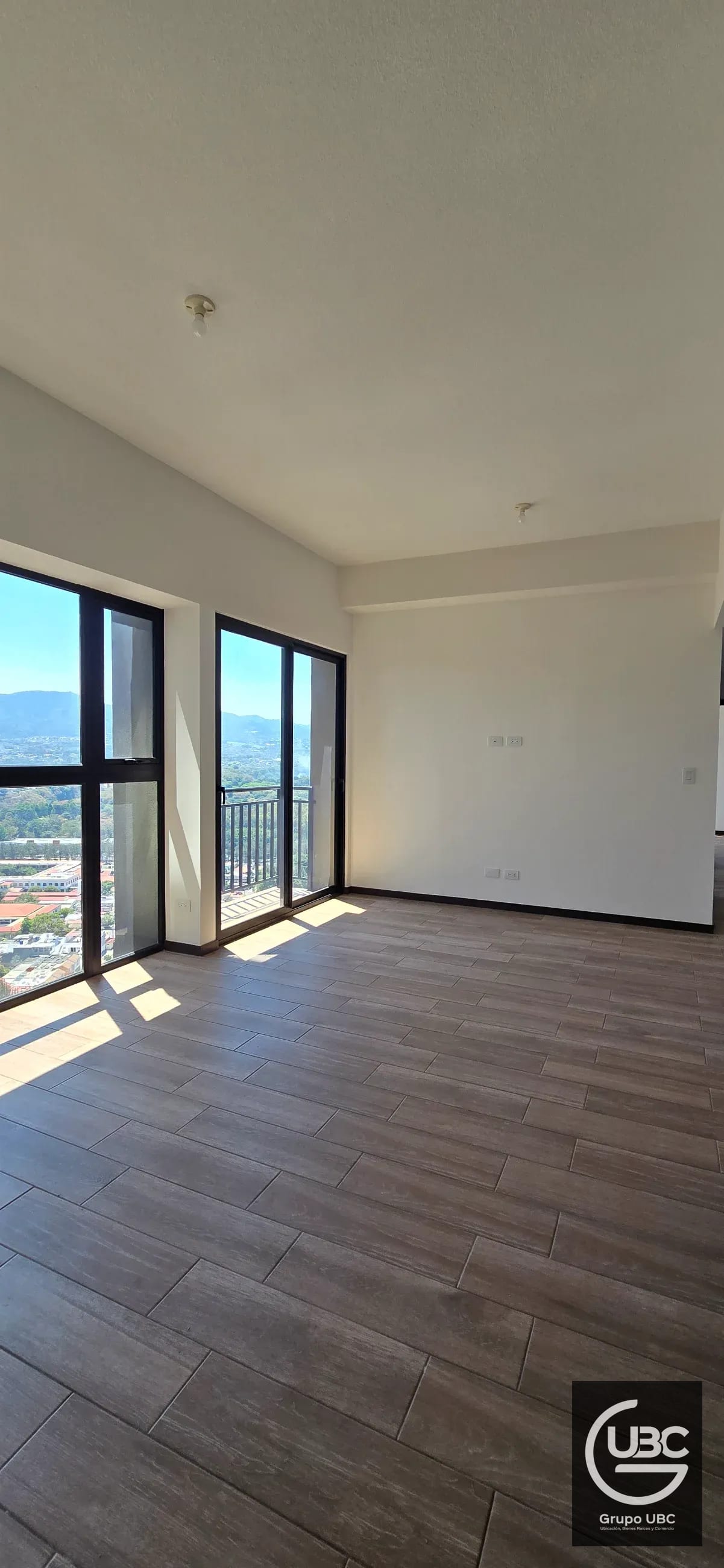 Apartamento en venta en Altaire Zona 11 — Apartamento en Venta en Mariscal, Zona 11, Guatemala, Ciudad — foto 1 de 12