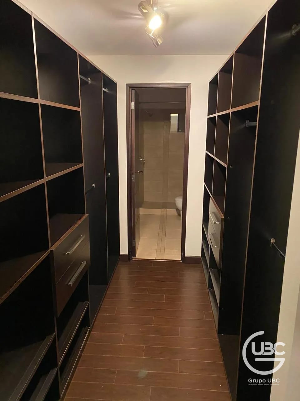 Apartamento en renta en Attica Zona 14 — Apartamento en Alquiler en Attica, Zona 14, Guatemala, Ciudad — foto 13 de 16