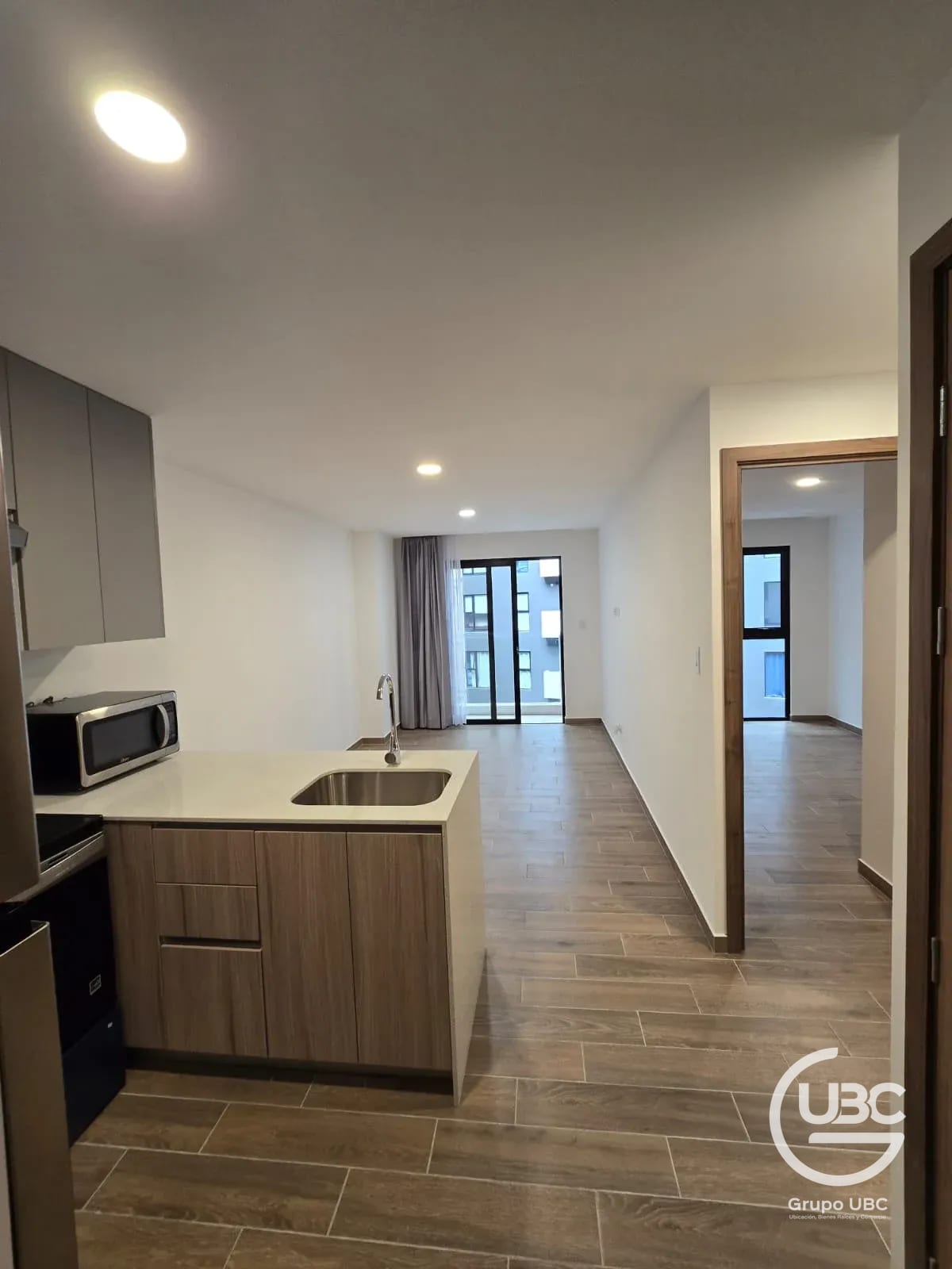 Apartamento en renta en Zona 14 Las Américas — Apartamento en Alquiler en Parque 14, Zona 14, Guatemala, Ciudad — foto 1 de 7