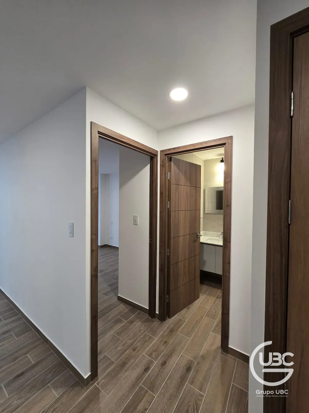 Apartamento en renta en Zona 14 Las Américas — Apartamento en Alquiler en Parque 14, Zona 14, Guatemala, Ciudad — foto 3 de 7