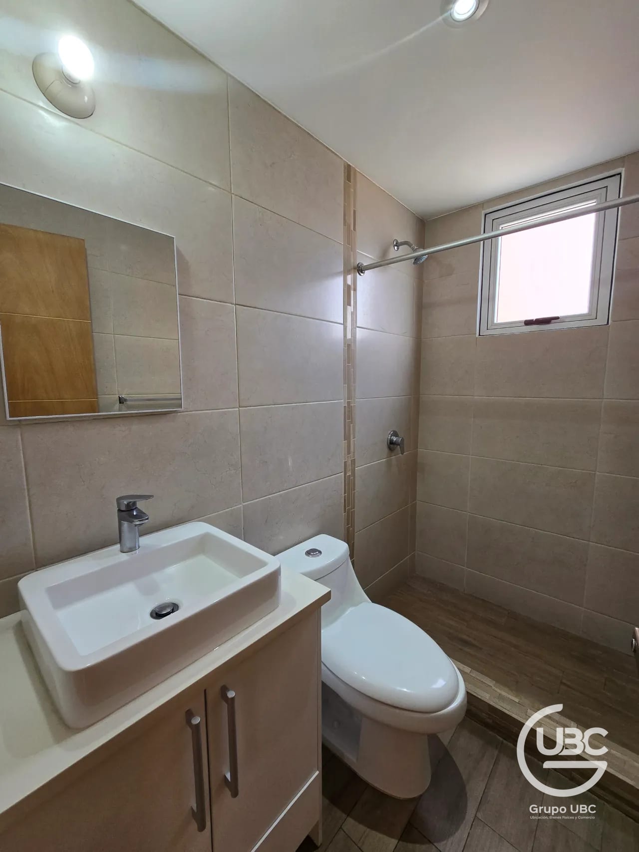 Apartamento en renta en Zona 10 Cityhause — Apartamento en Alquiler en City Haus, Zona 10, Guatemala, Ciudad — foto 5 de 15
