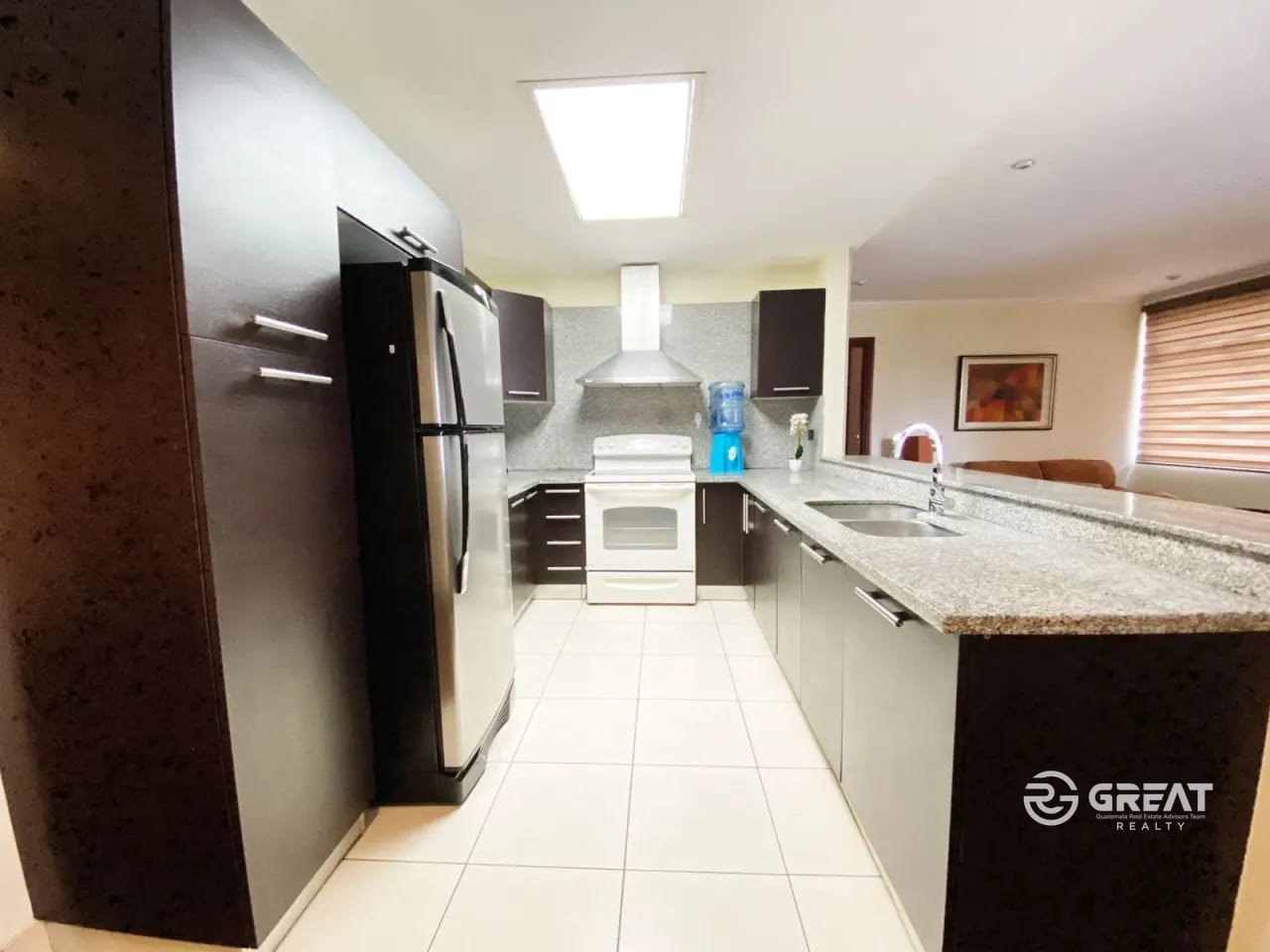 Apartamento Amueblado y Equipado en Zona 14 — Apartamento en Alquiler en San Patricio, Zona 14, Guatemala, Ciudad — foto 4 de 9